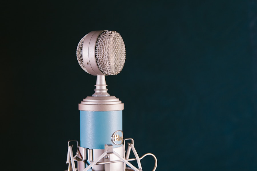 Photo "AI Content Creation Tools: Enhancing Productivity Without Losing Your Voice"